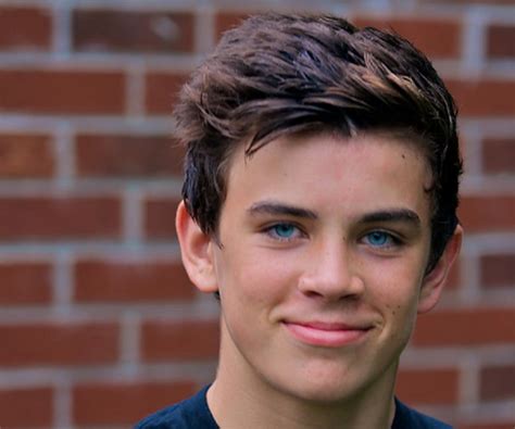 Hayes Grier